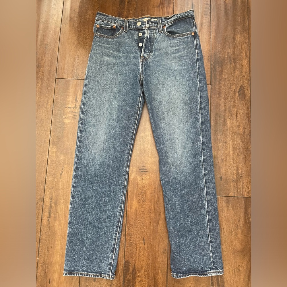 Levi’s classic wedgie straight jean - 28